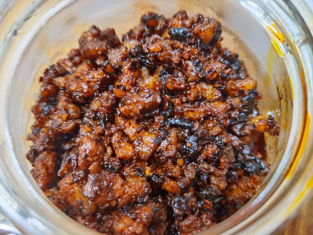 好吃到哭的肉臊子面