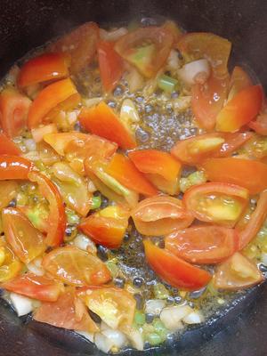 番茄🍅金针菇蛋汤的做法 步骤6