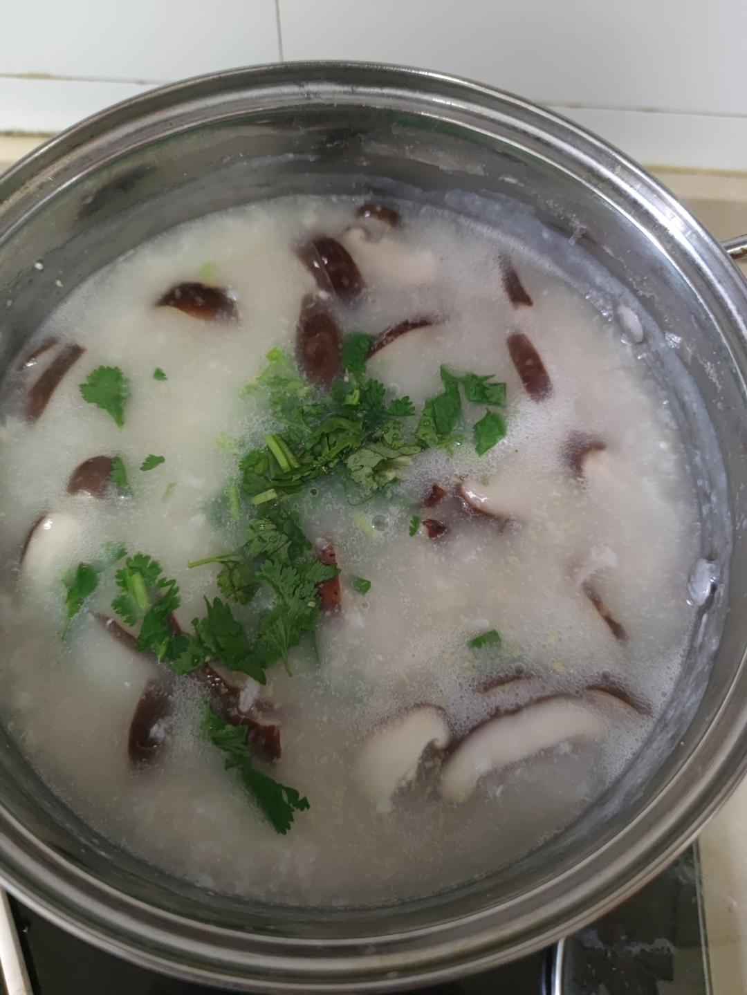 0失败香菇滑鸡粥