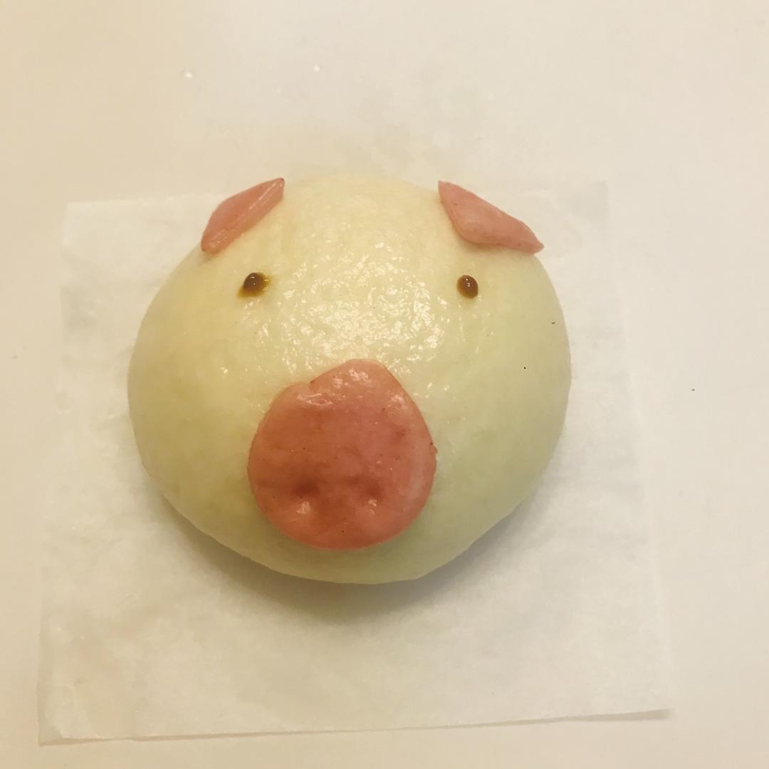 猪猪🐷奶黄包（内附简单超好吃的奶黄馅做法）