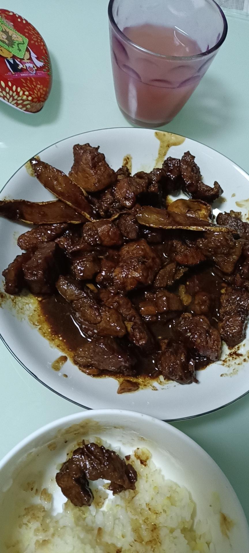 不焯水不放油的家常红烧肉