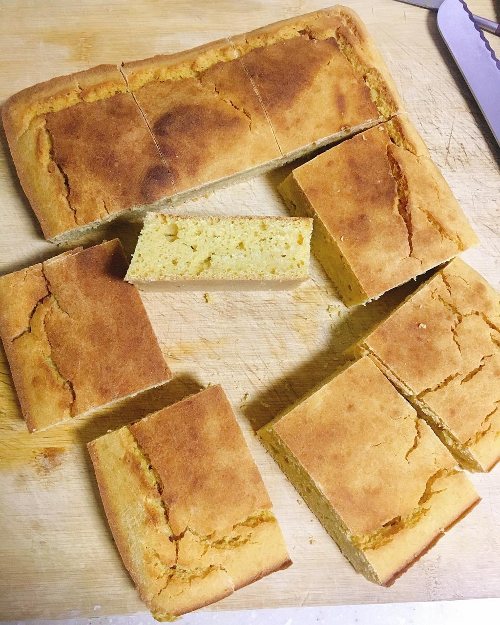玉米面包 Cornbread