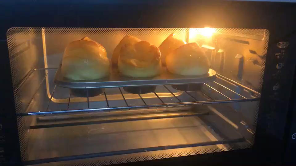 香味浓郁——约克郡布丁 Yorkshire Pudding（不是布丁的布丁）