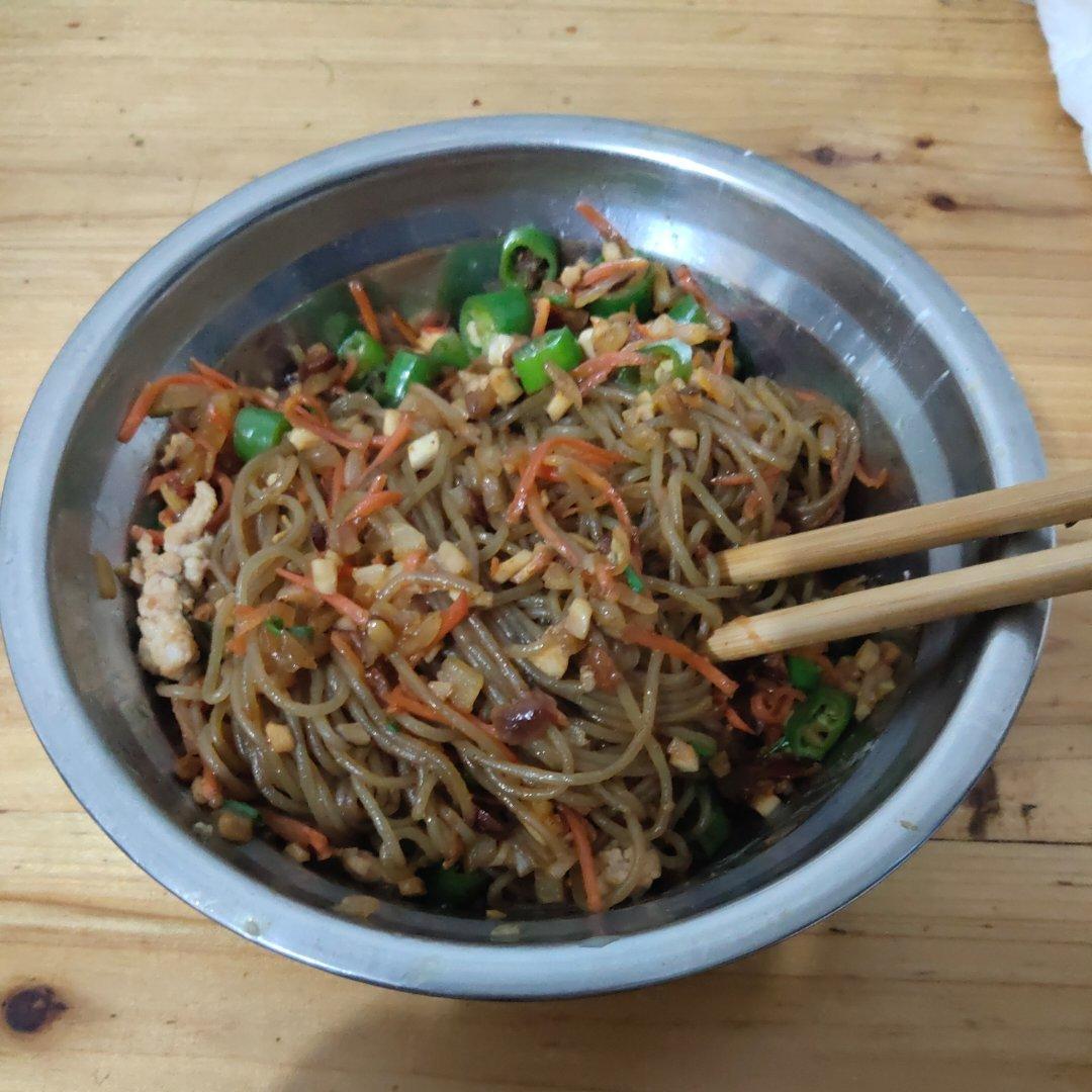 肉末炒粉丝