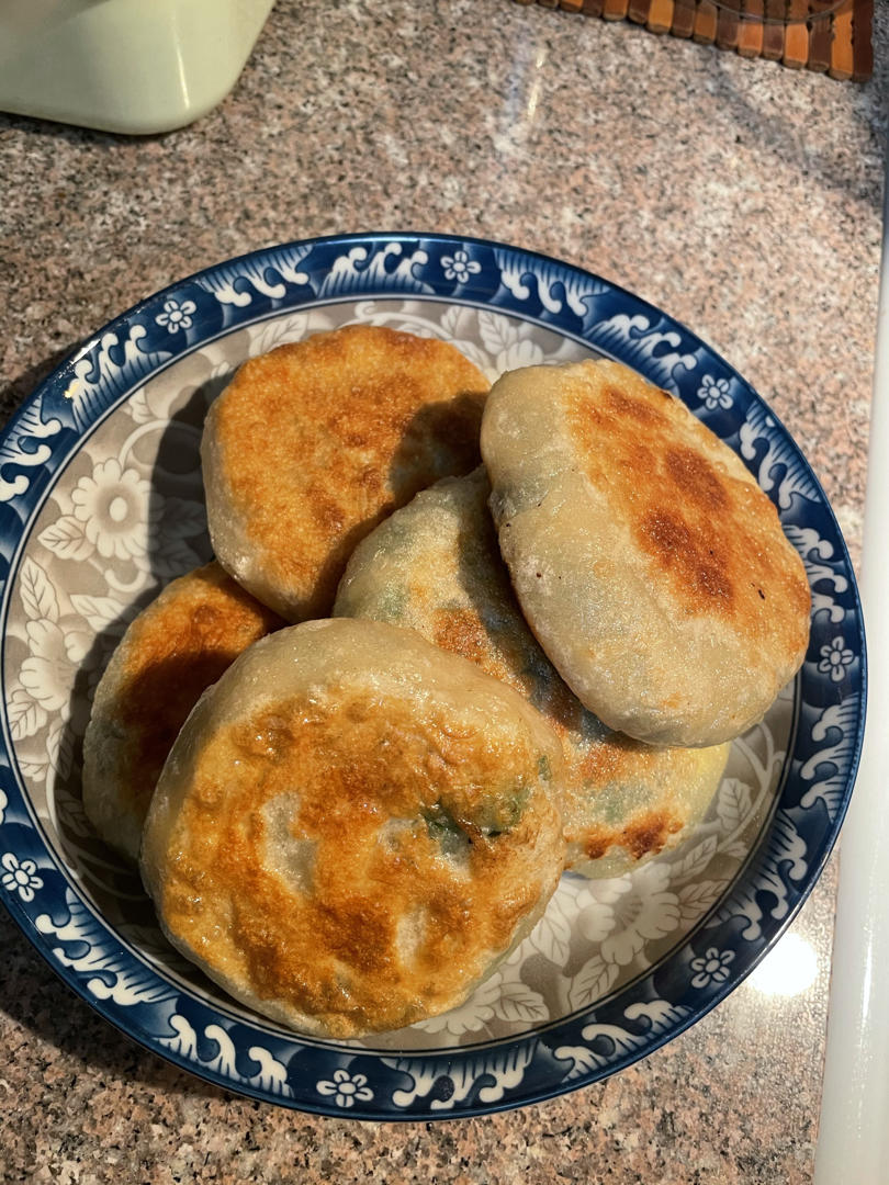 家常素三鲜馅饼 薄皮大馅 凉了也不硬 附细节视频详解