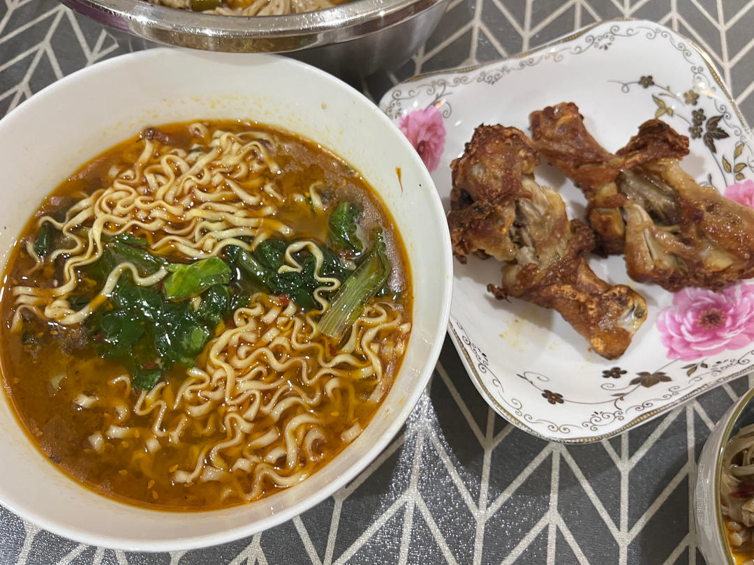 空气炸锅烤鸡腿，鲜嫩多汁