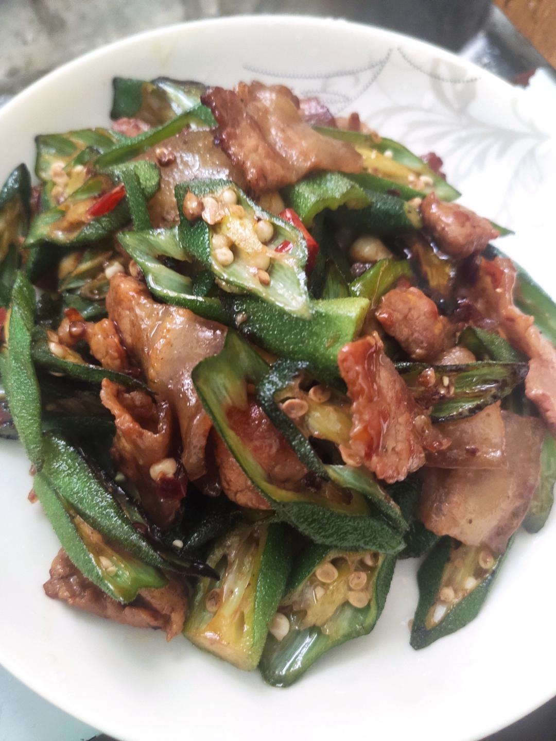 秋葵炒肉