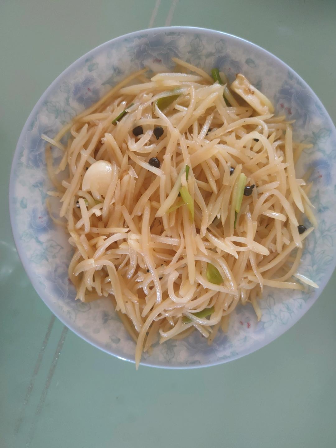 在家也能做出馆子味儿的醋溜/炝炒/酸辣土豆丝（就是那道看似简单，实则步步玄机的土豆丝）