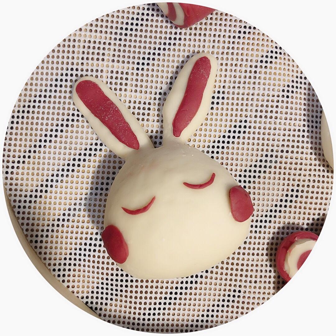 卡通馒头-害羞兔