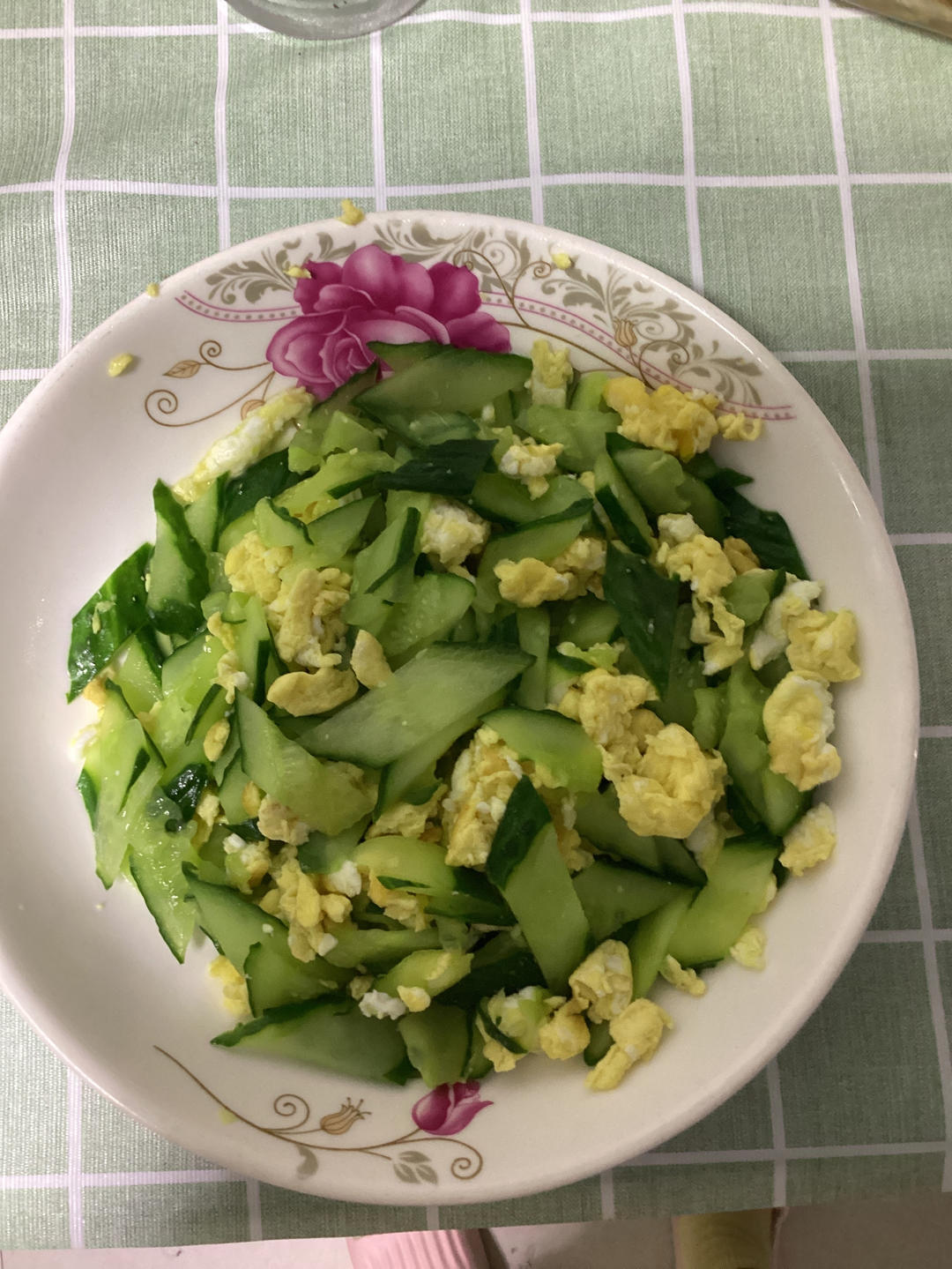 黄瓜炒鸡蛋 （青瓜炒鸡蛋）