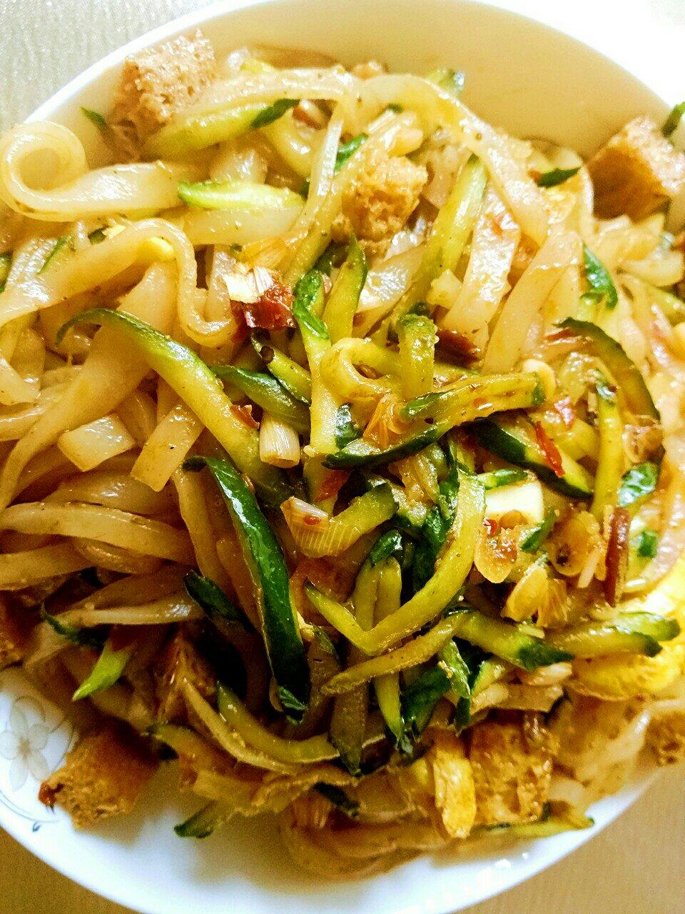 彡杉杉来了做的炒米皮