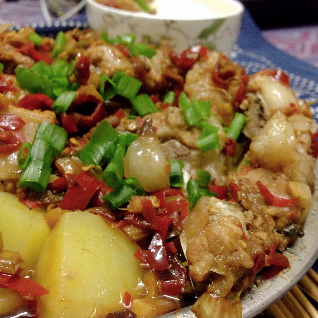 剁椒排骨蒸土豆
