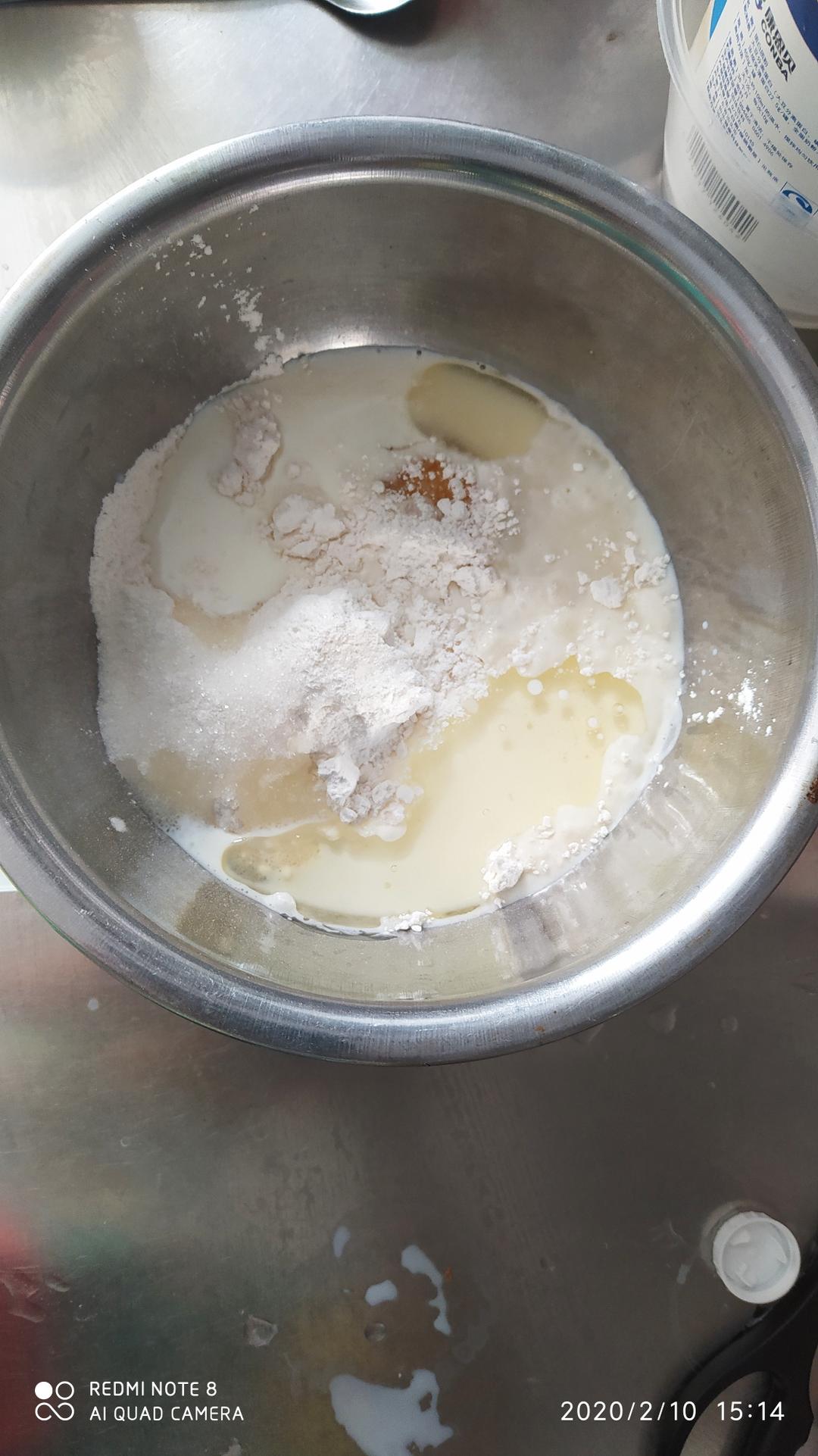 纯奶手撕吐司的做法 步骤1