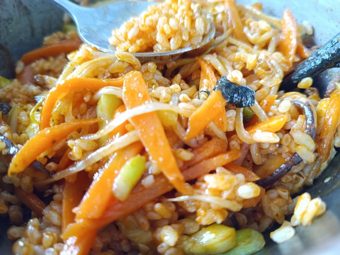 不用石锅的石锅拌饭