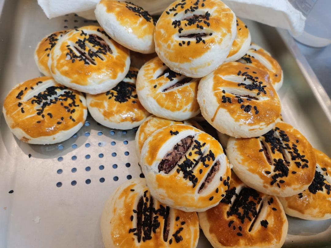 酥皮绿豆饼   酥得掉渣渣