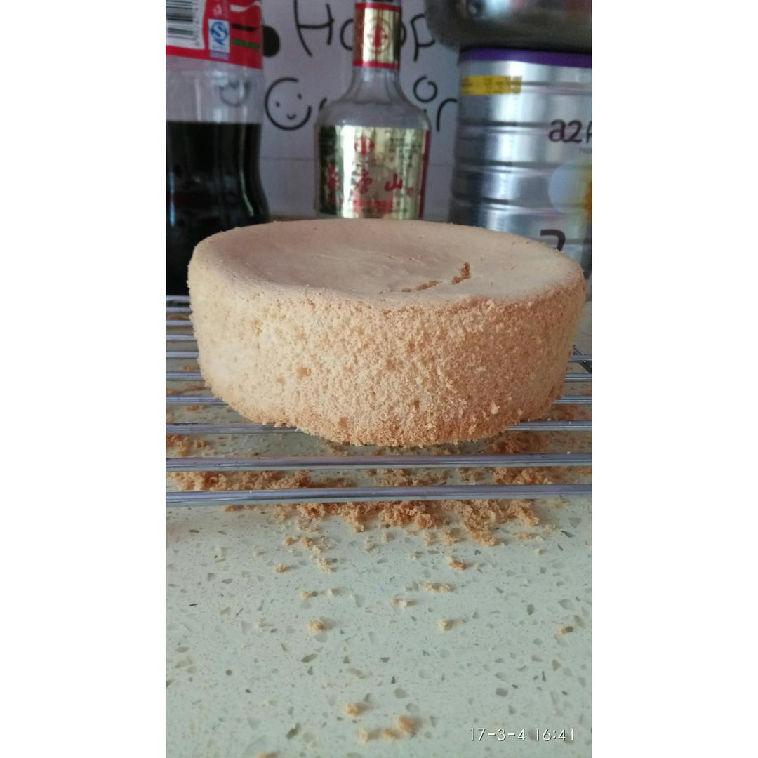 软绵绵戚风纸杯蛋糕