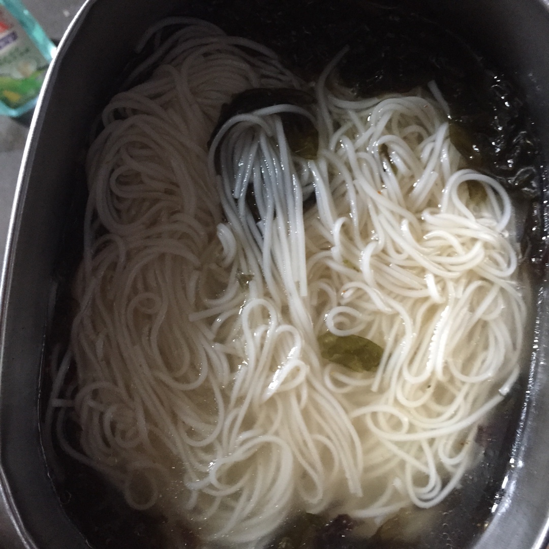 几分钟搞定快手紫菜汤面