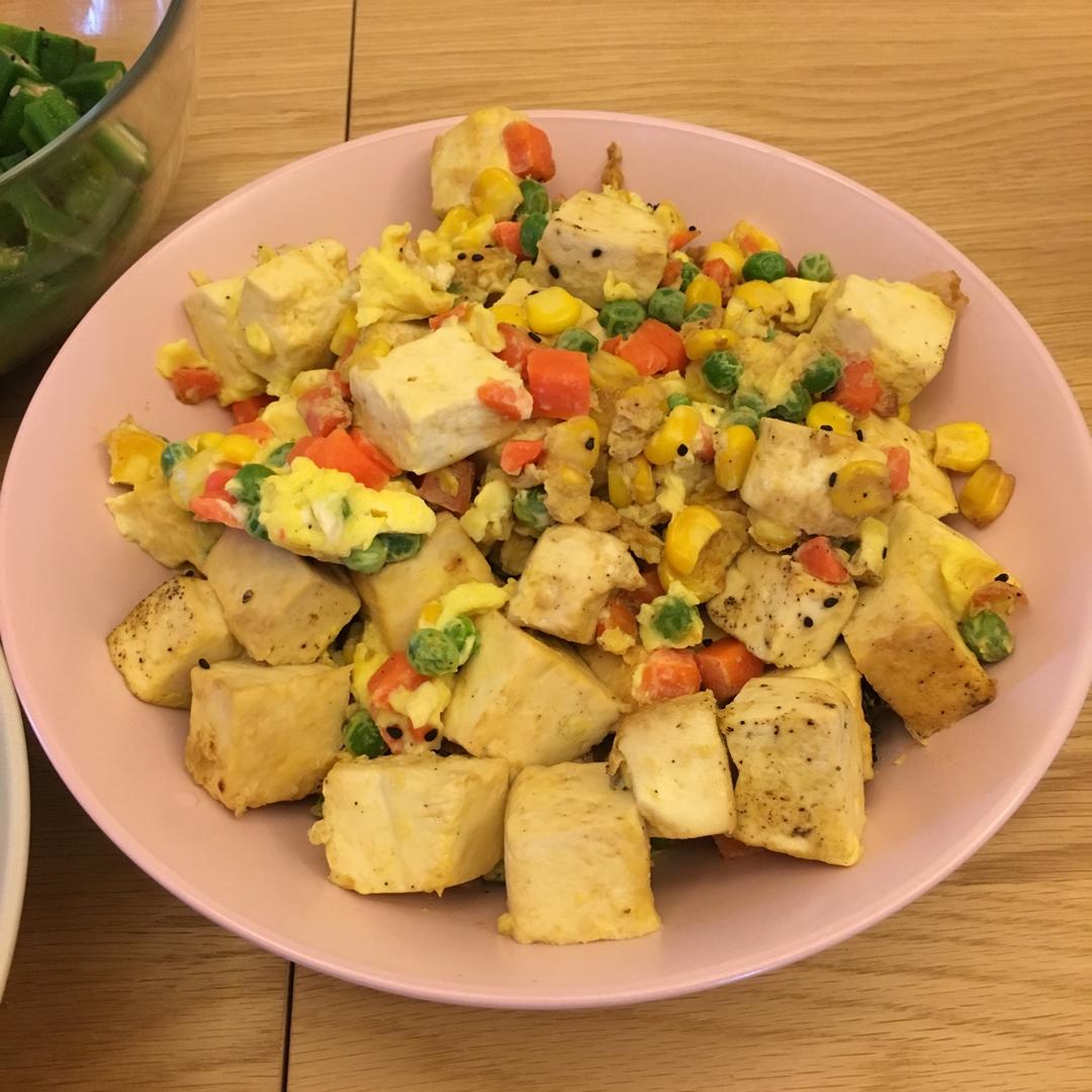 蛋包豆腐丁