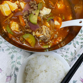 韩国大妈亲授— 韩式泡菜豆腐汤