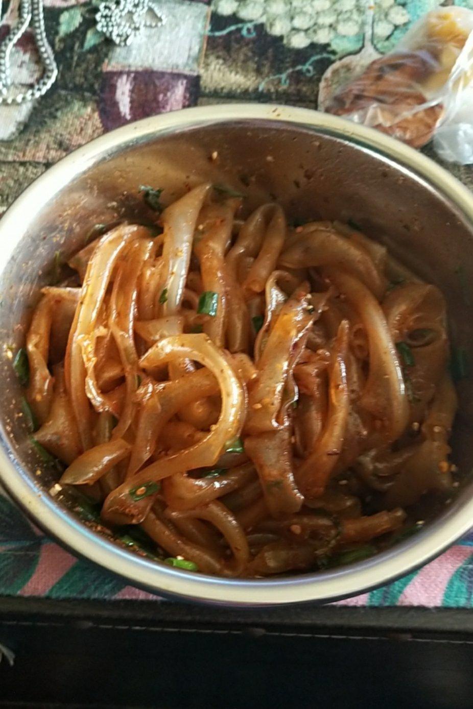 凉拌绿豆粉皮
