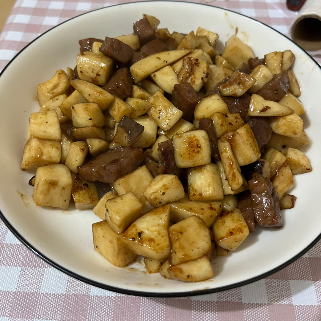杏鲍菇黑椒牛排粒