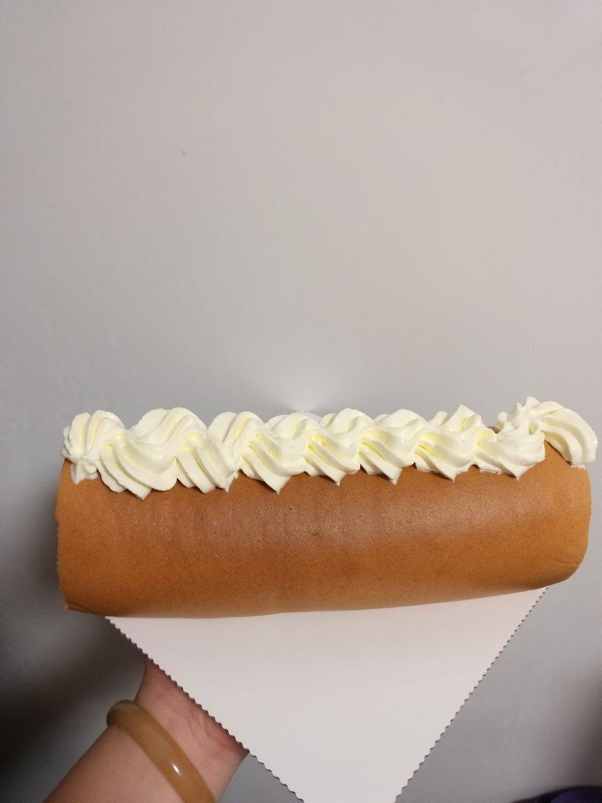 胖乎乎奶油芒果卷/不开裂不掉皮全过程详细图解烘焙视频/蛋糕篇6：「厚卷」