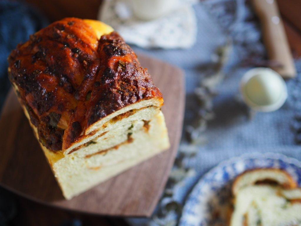 香葱肉松手撕吐司