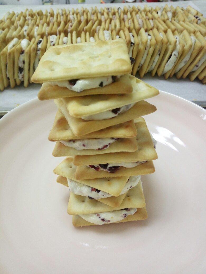 蔓越梅牛轧糖饼干（快手棉花糖苏打饼干版）