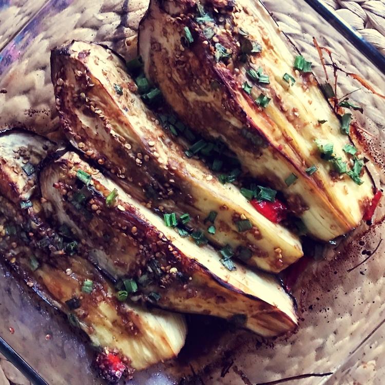 CC招牌菜销魂烤茄子，百吃不厌！