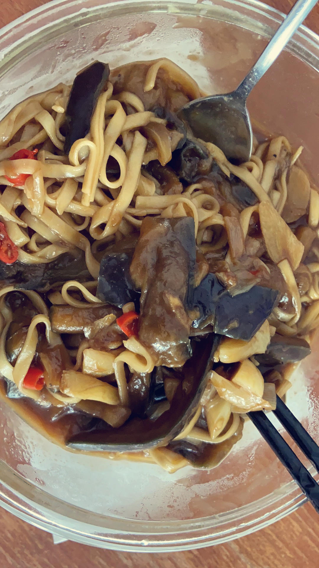茄子焖面