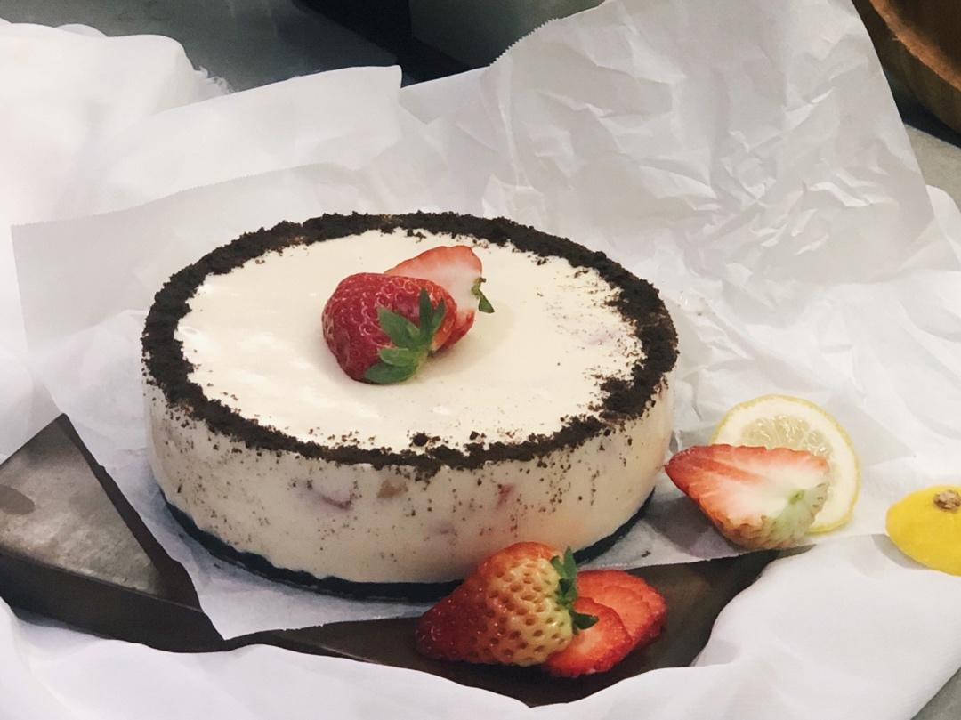 🍓草莓季——草莓酸奶慕斯