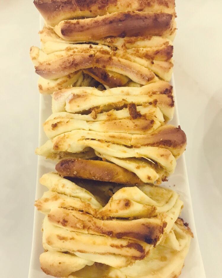 手撕千层肉松面包