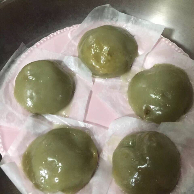 新晋网红【杏花楼 咸蛋黄肉松青团】