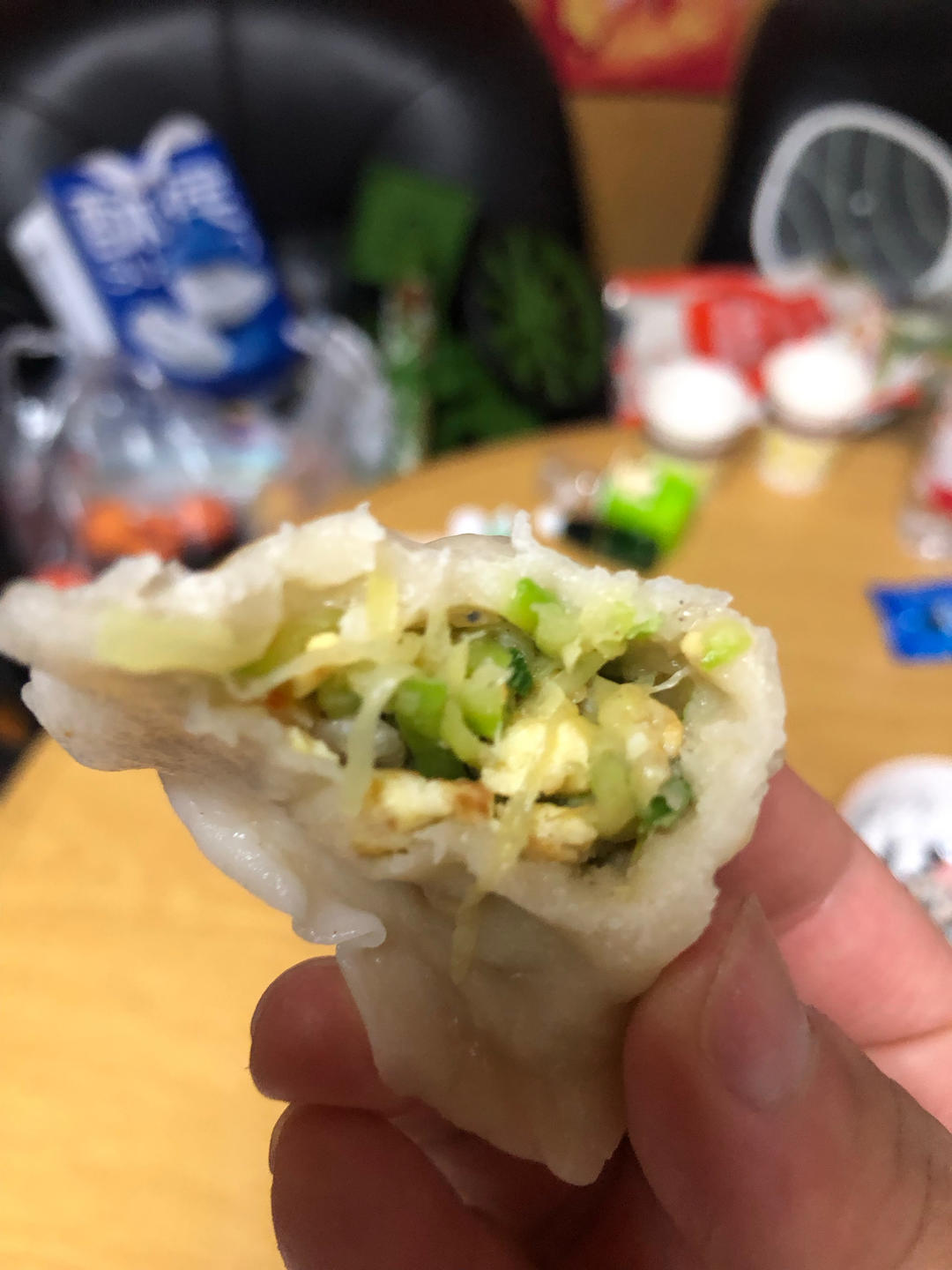 西葫芦鸡蛋虾仁三鲜饺子