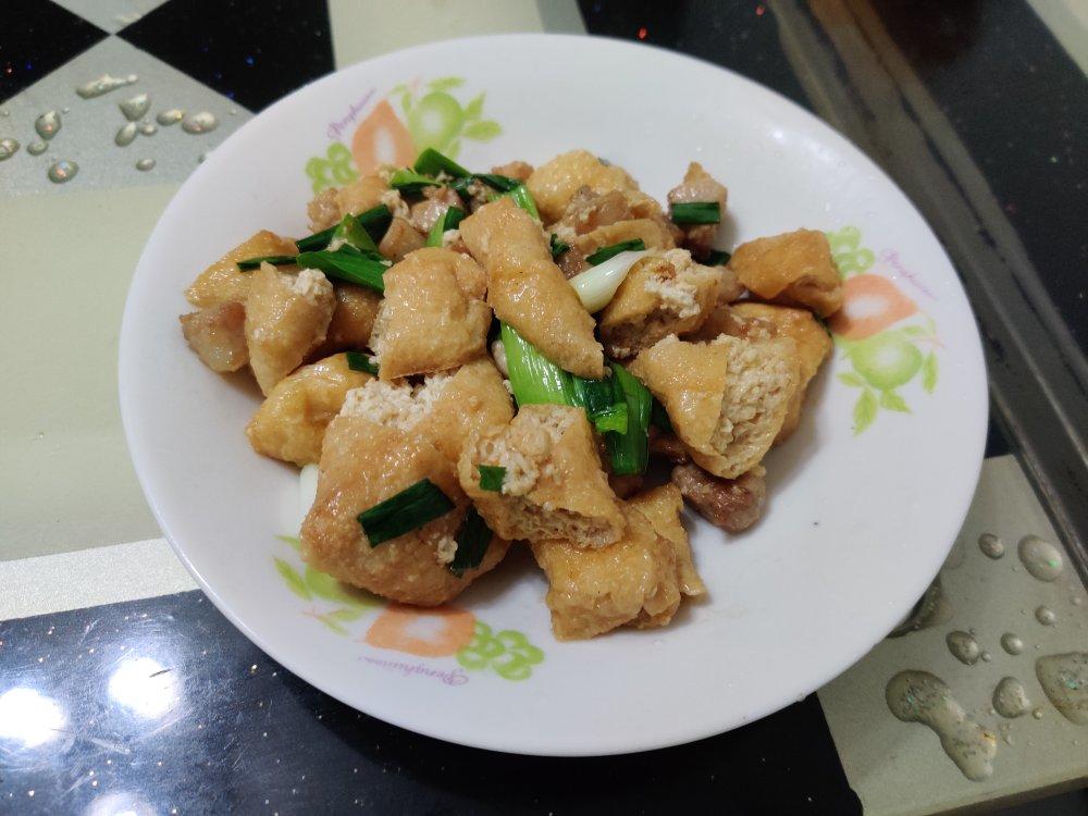 快手家常肉炒油豆腐