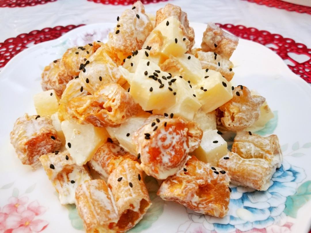 vivian彩云之南做的菠萝油条虾