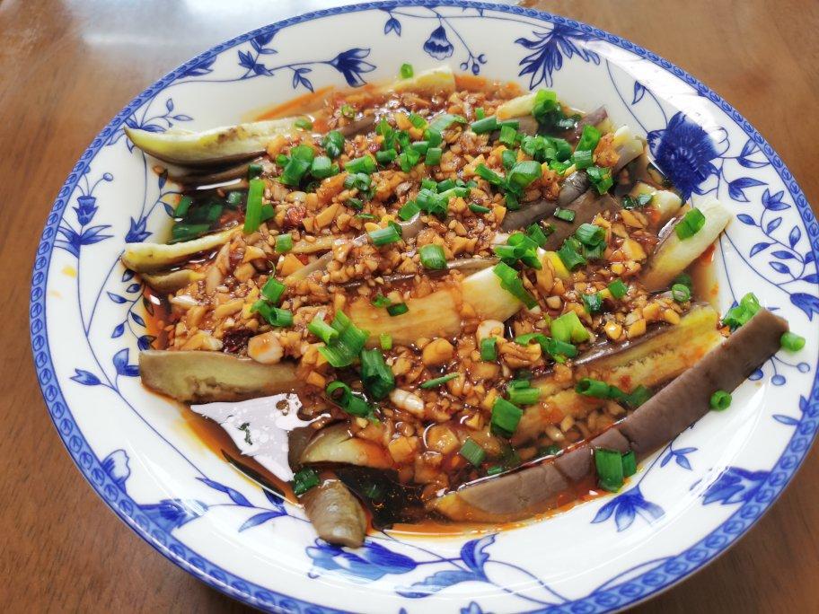 李时珍的皮哦做的蒜香蒸茄子