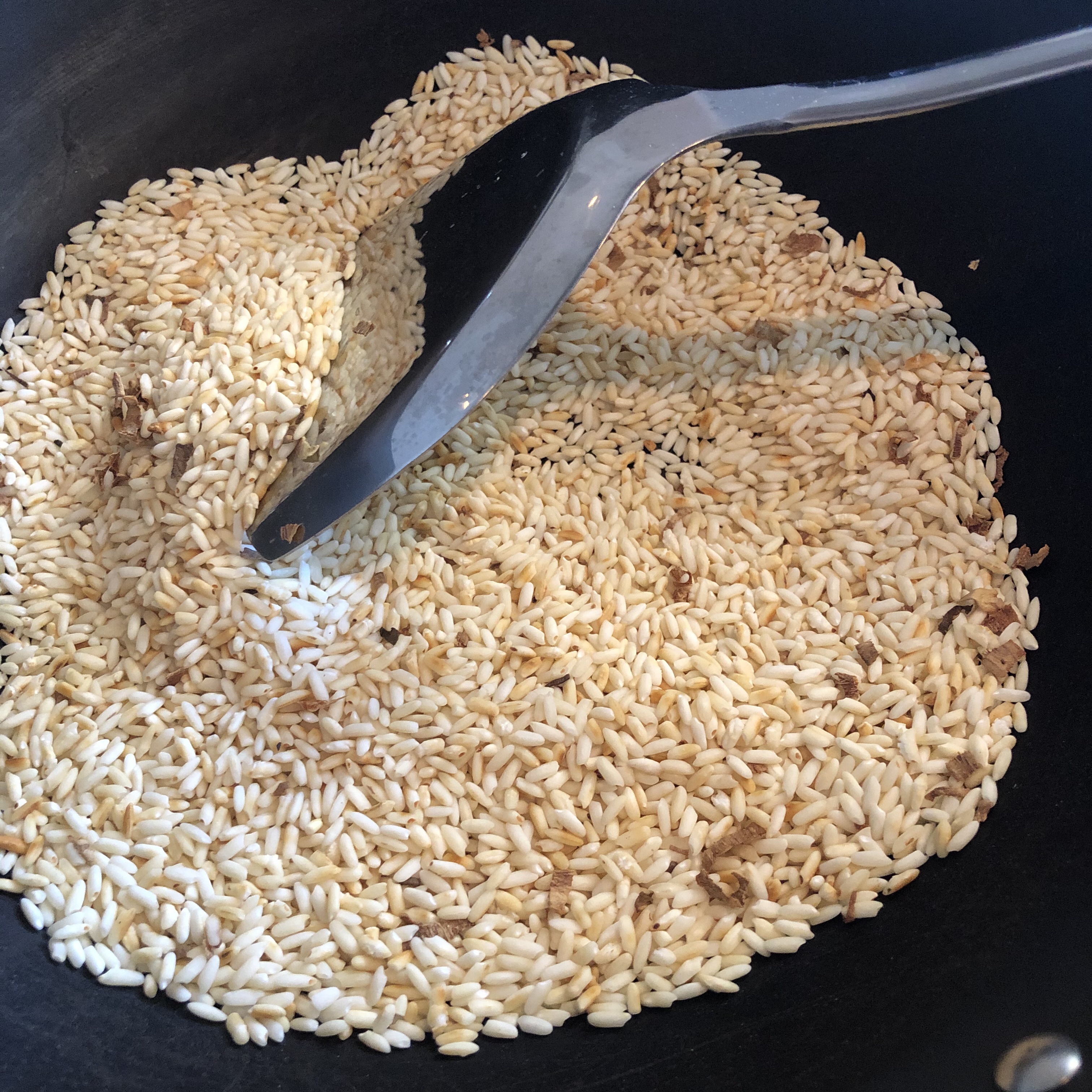 刮油养胃的姜丝炒米的做法 步骤7