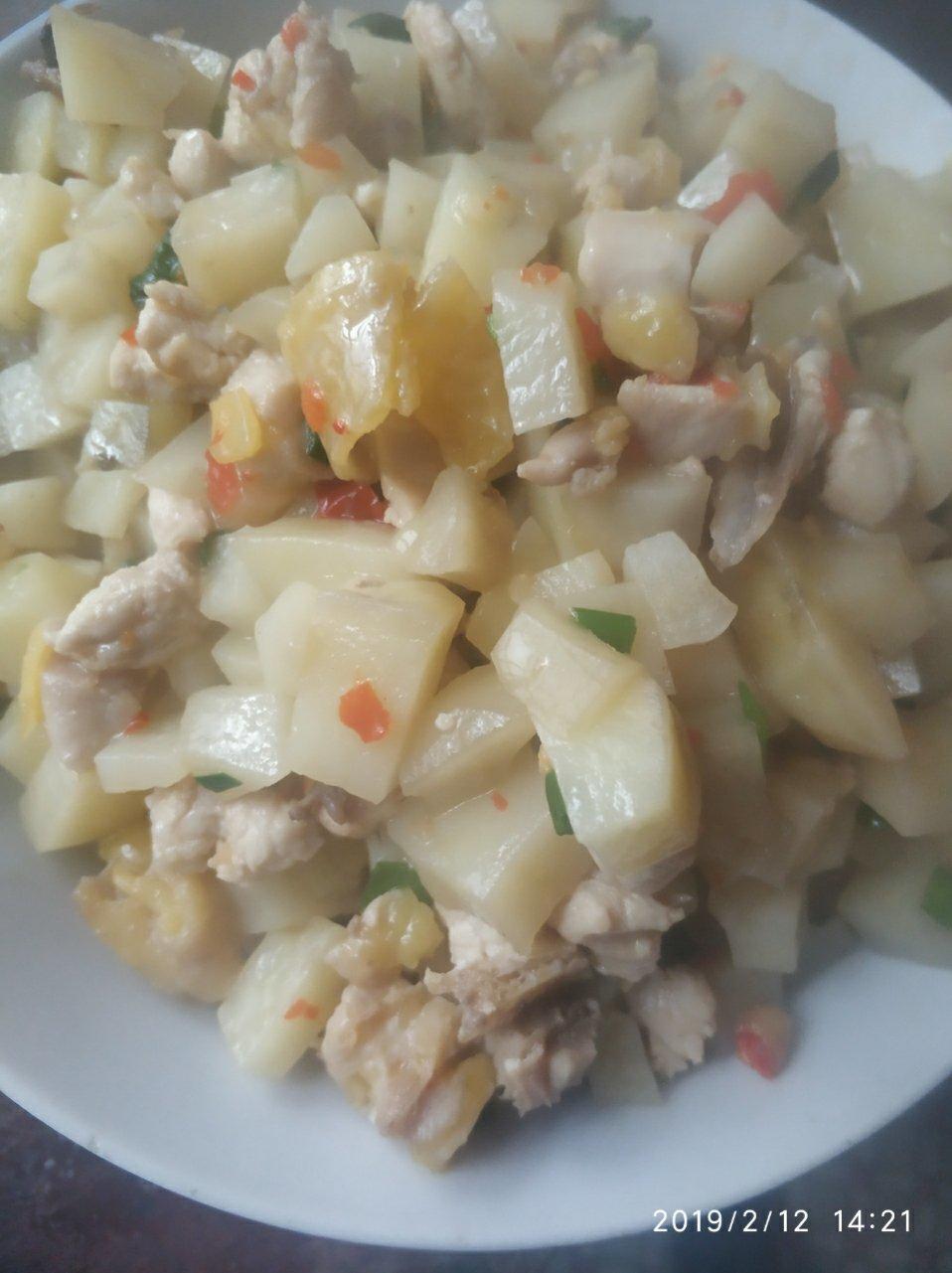 一道怎么做都好吃的干煎土豆鸡丁（红烧，咖喱，椒盐，孜然）