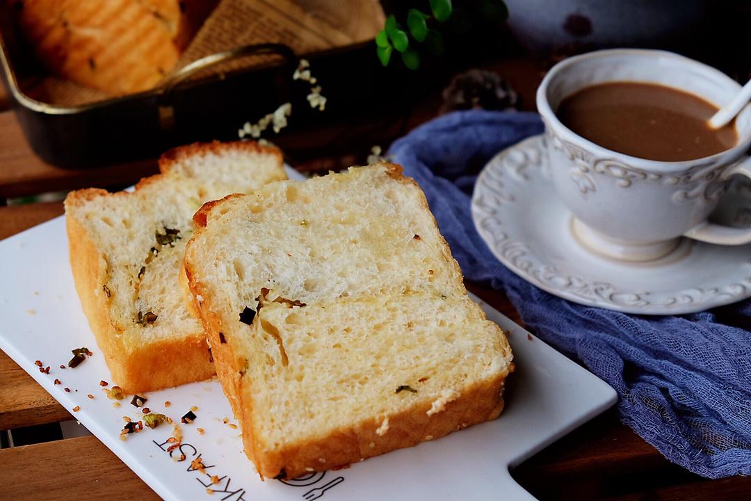 手撕葱香芝麻吐司的做法 步骤18