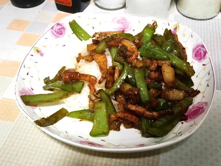 ‼️好吃到舔盘的青椒肉丝盖浇饭