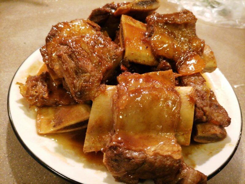 简单易做的硬菜—红烧牛肋骨