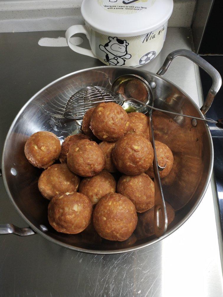 四喜丸子/红烧狮子头 Chinese Meatballs