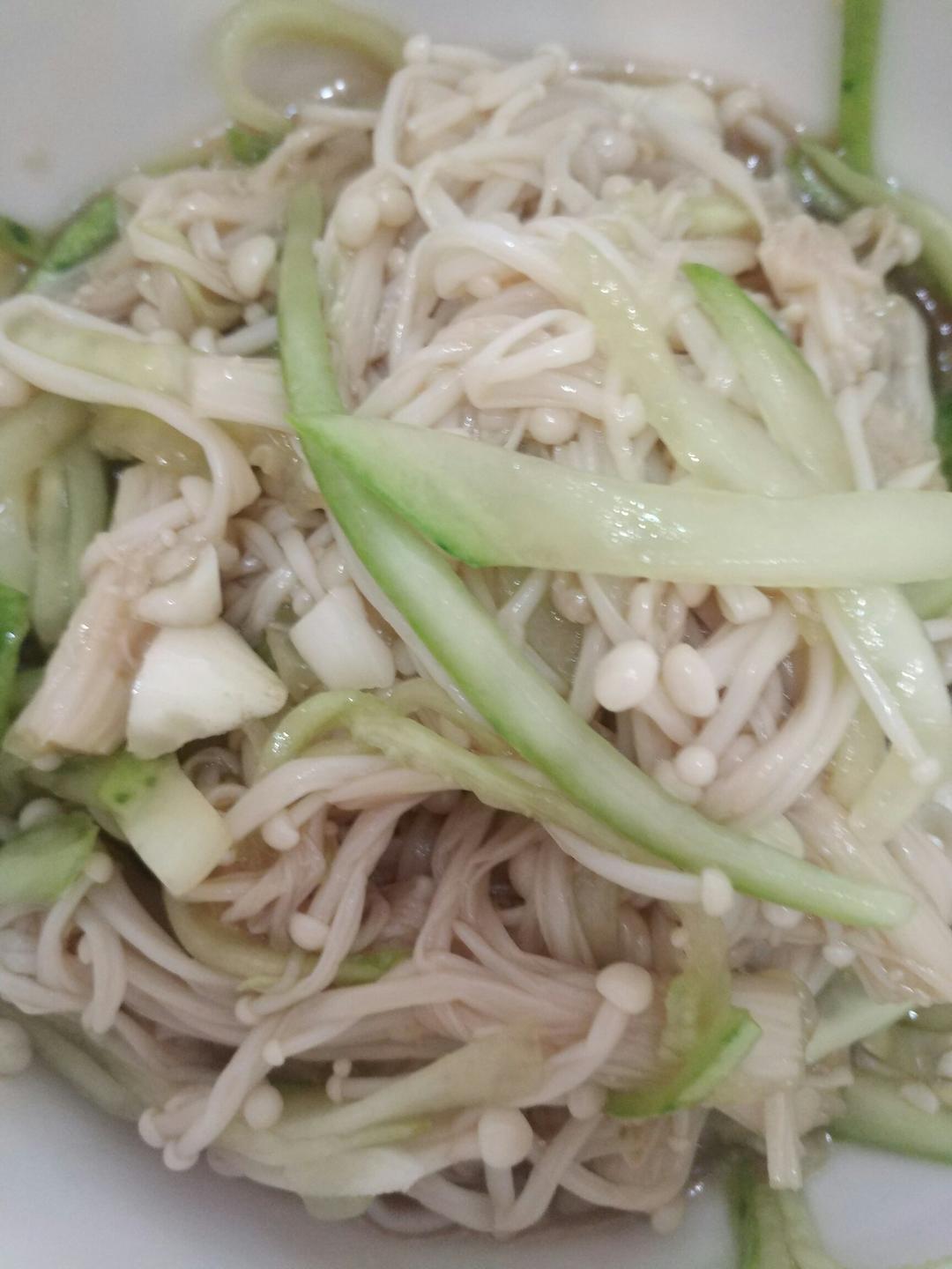 凉拌金针菇