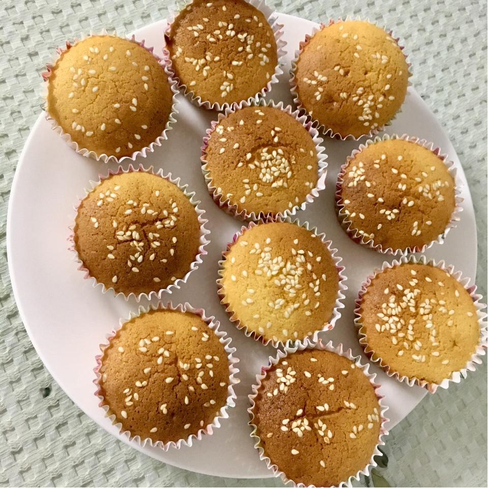 家喻户晓的明星款蛋糕：蜂蜜蛋糕