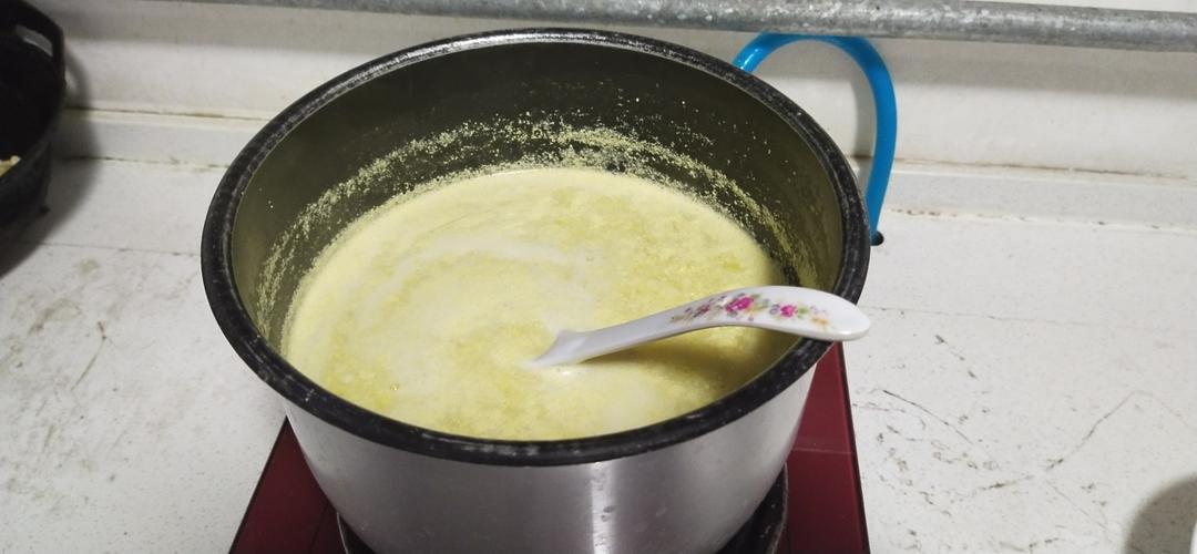 健脾鲜玉米粥