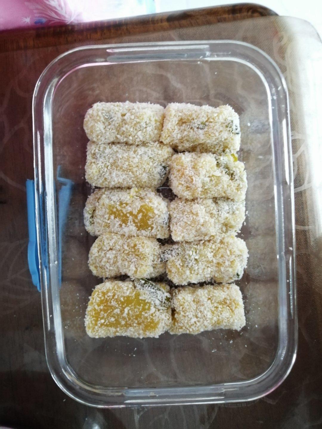 无油无水椰蓉南瓜糕(黄金南瓜糕)