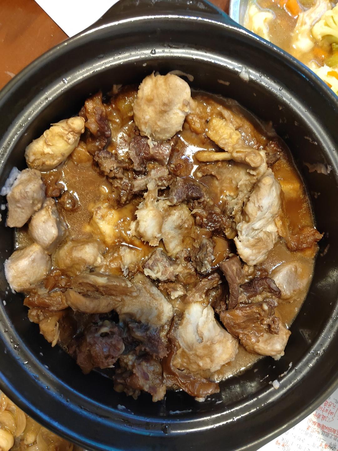 牛腩焖芋头
