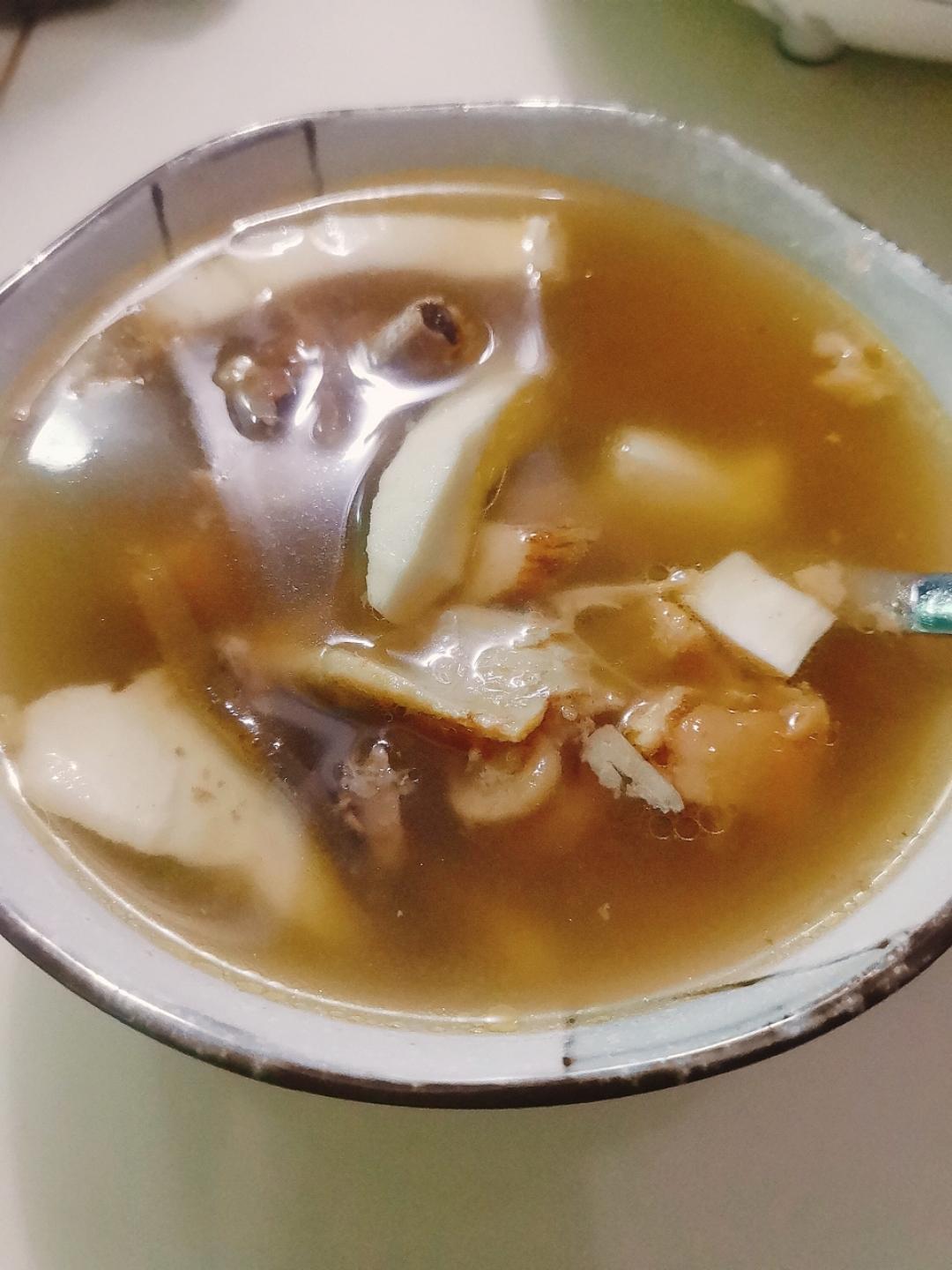 “汤”煲用文火煮🍲慢慢地熬