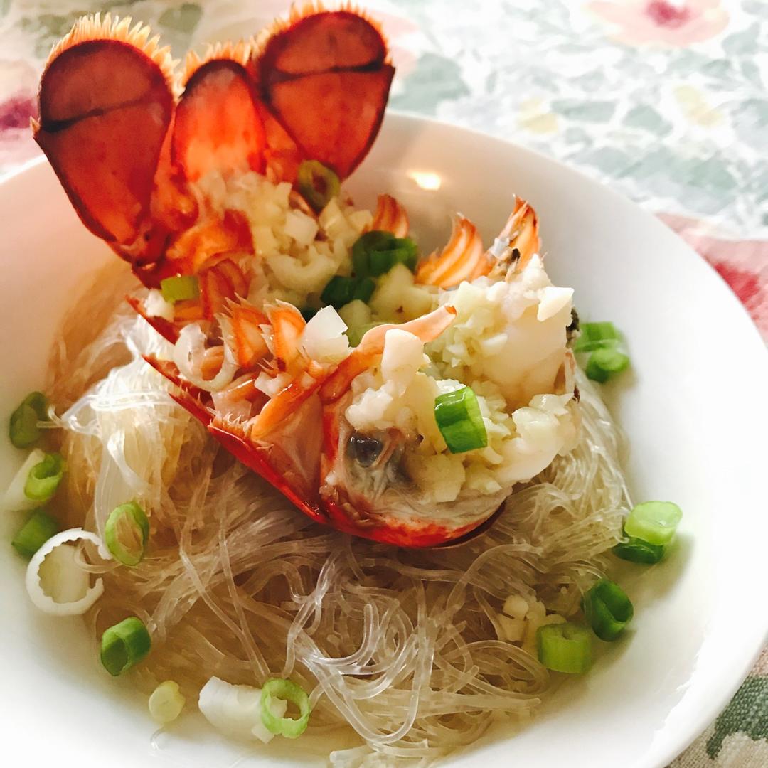 蒜蓉龙虾蒸粉丝